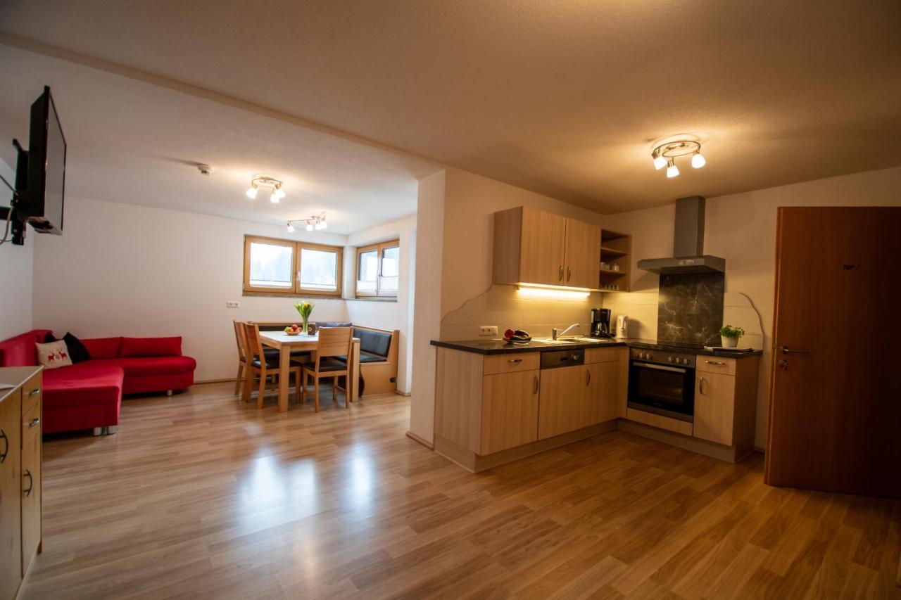 Haus Raggl Leilighet Landeck Eksteriør bilde