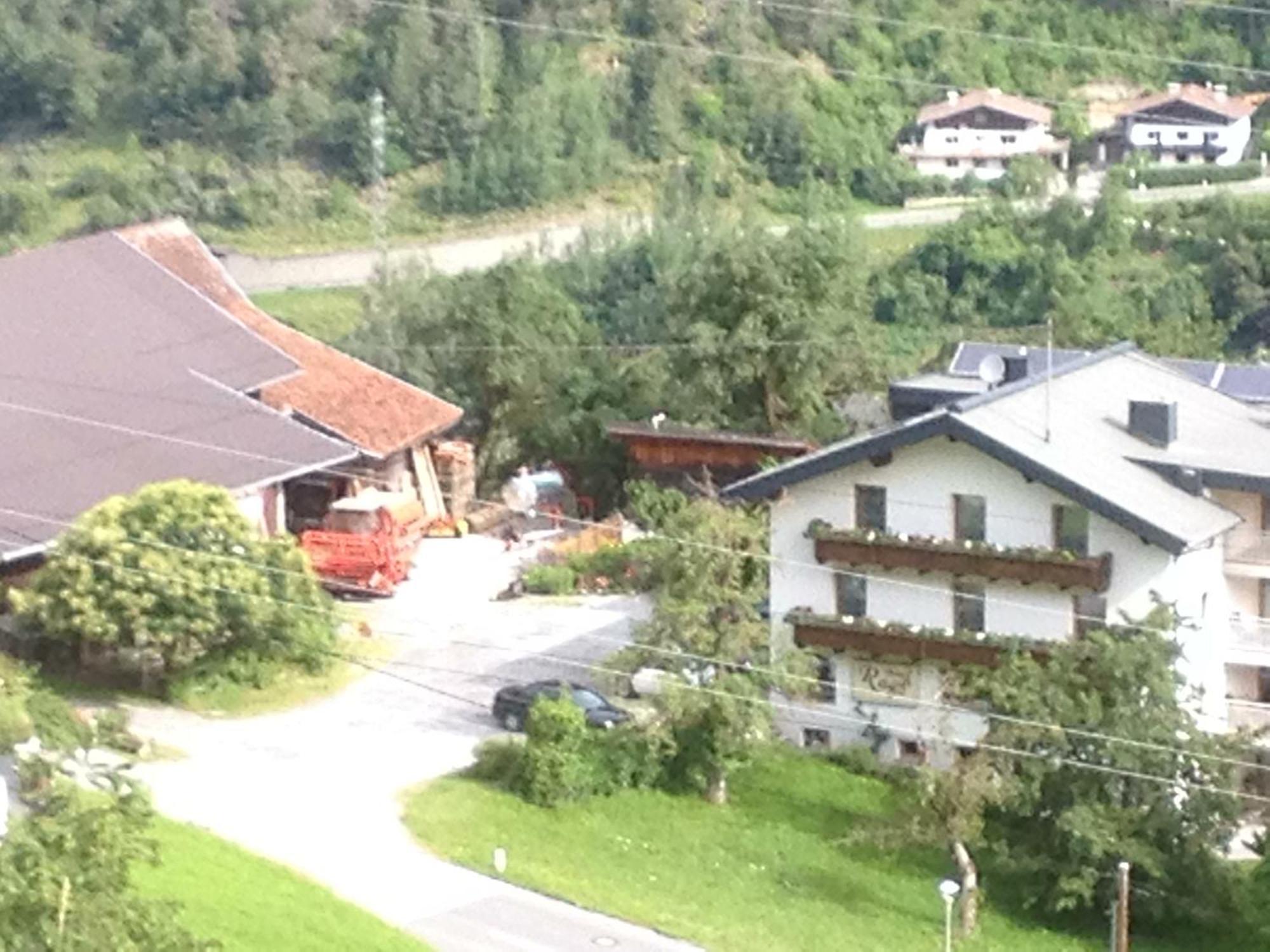 Haus Raggl Leilighet Landeck Eksteriør bilde